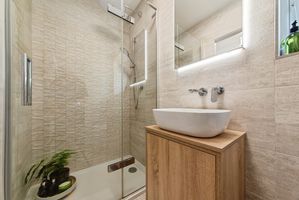 Bathroom 2 pic 2- click for photo gallery
